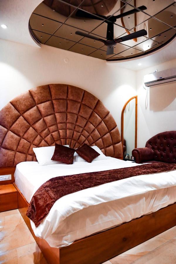 Hotel Joylife- Chottu Ram Chowk Rohtak Haryana Exterior photo